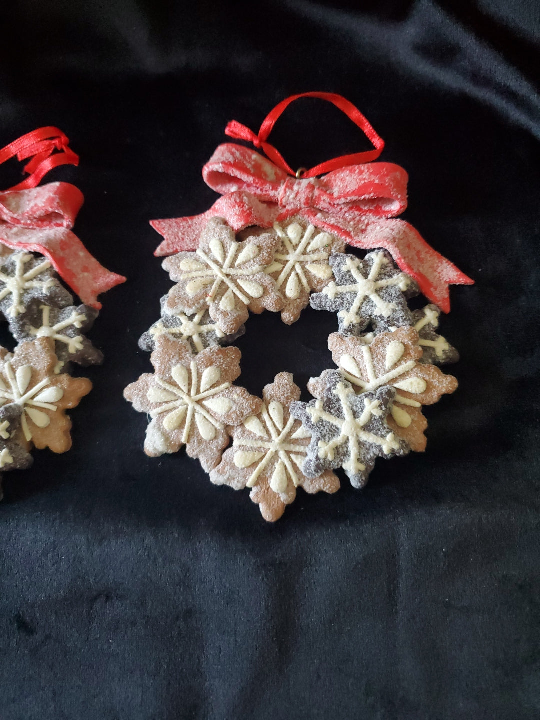 2 Frosted Snowflakes Cookie Wreaths Christmas Ornaments. Clay. 4.75" Tall.